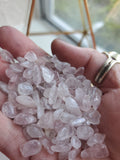 tumbled quartz chips